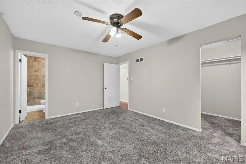 1523 Shadow Lane, St Charles, MO 63303 — listing photo 14 of 44