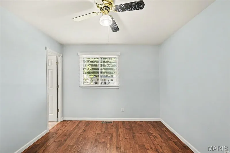 Rear corner primary bedroom has a peaceful back yard view. — 39 Oxbow Road, St Peters, MO 63376
