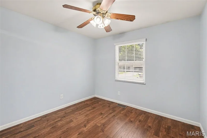Front corner bedroom #2 is to the left of the closet at the end of the hall — 39 Oxbow Road, St Peters, MO 63376