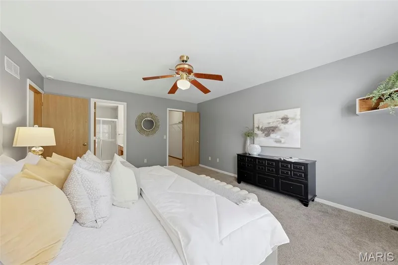 1418 Venus Drive, St Peters, MO 63376 — listing photo 15 of 25
