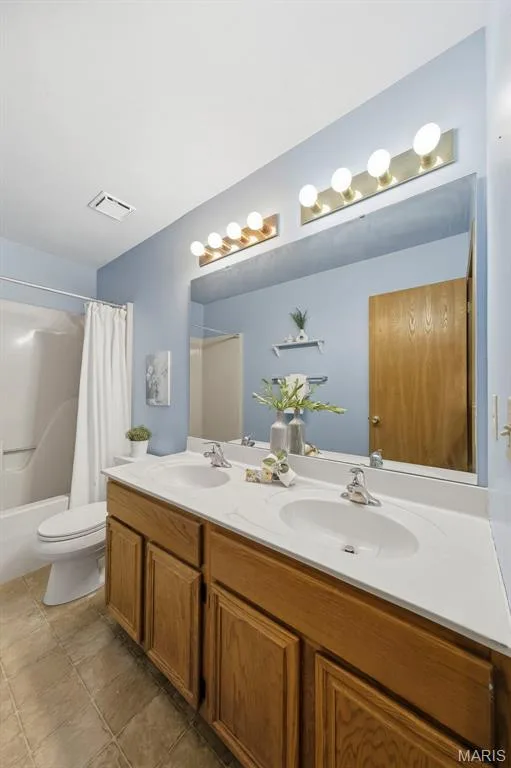 1418 Venus Drive, St Peters, MO 63376 — listing photo 23 of 25