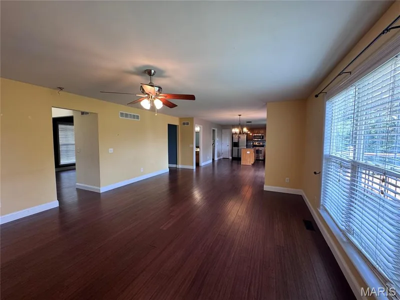 122 Pine Needle Drive, Wentzville, MO 63385 — listing photo 7 of 18
