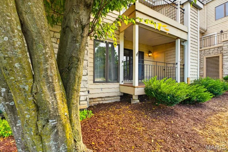 1608 Lake Knoll Drive #1A, Lake St. Louis, MO 63367 — listing photo 34 of 40