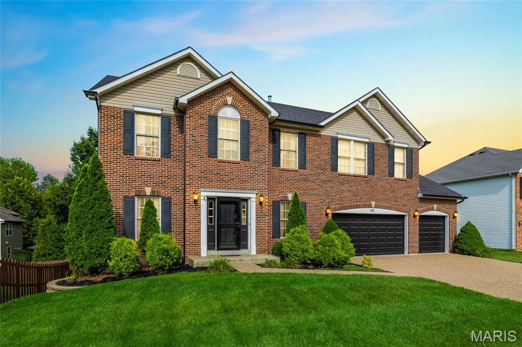 407 English Manor Drive, Wentzville, MO 63385 — listing photo 1 of 49