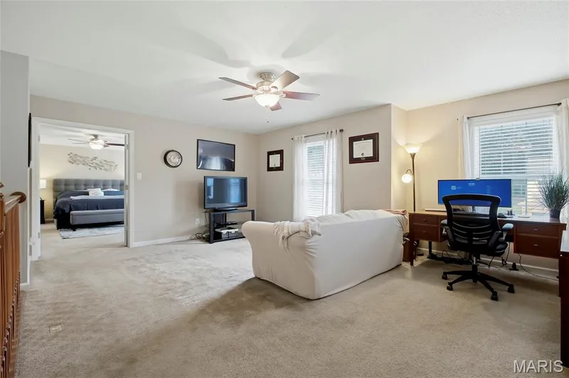 407 English Manor Drive, Wentzville, MO 63385 — listing photo 18 of 49