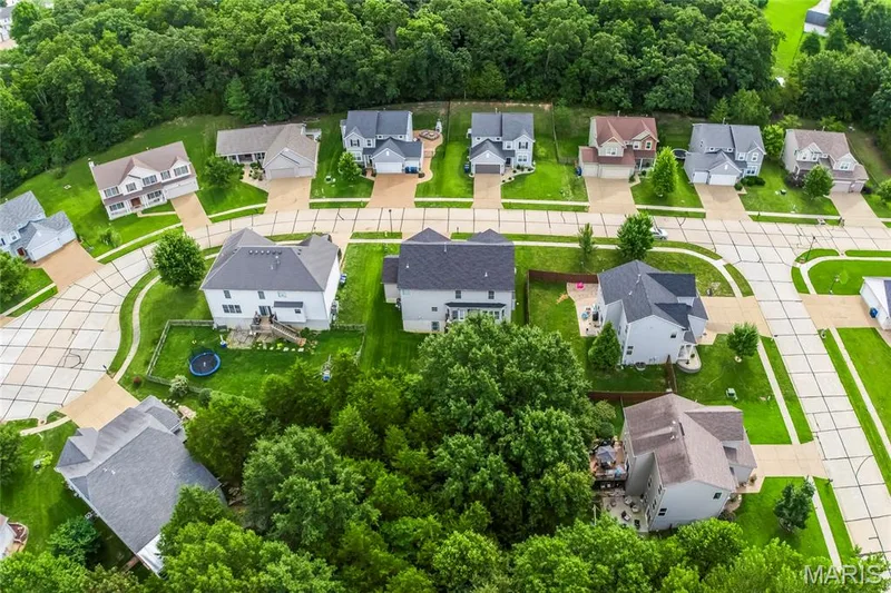 407 English Manor Drive, Wentzville, MO 63385 — listing photo 44 of 49