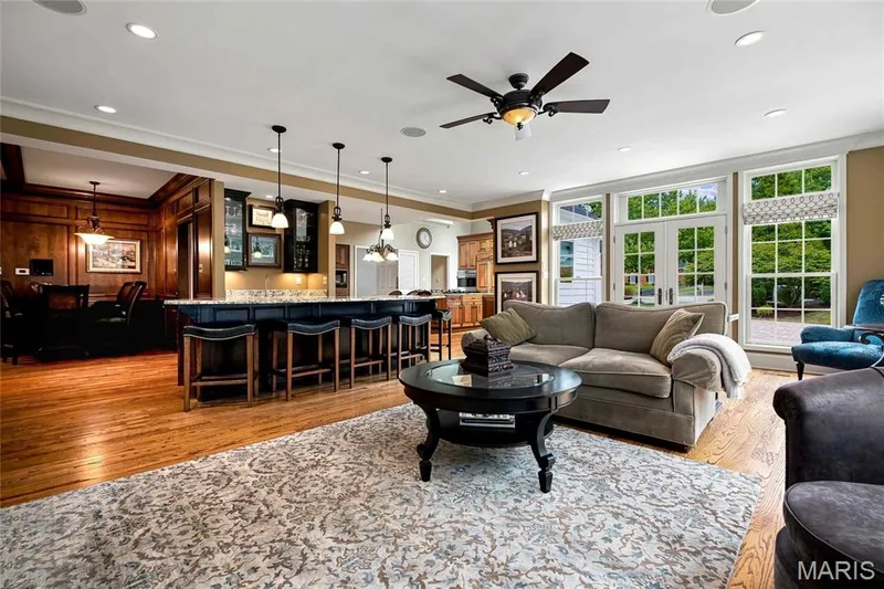 1803 Autumn Glen Court, Chesterfield, MO 63017 — listing photo 11 of 56