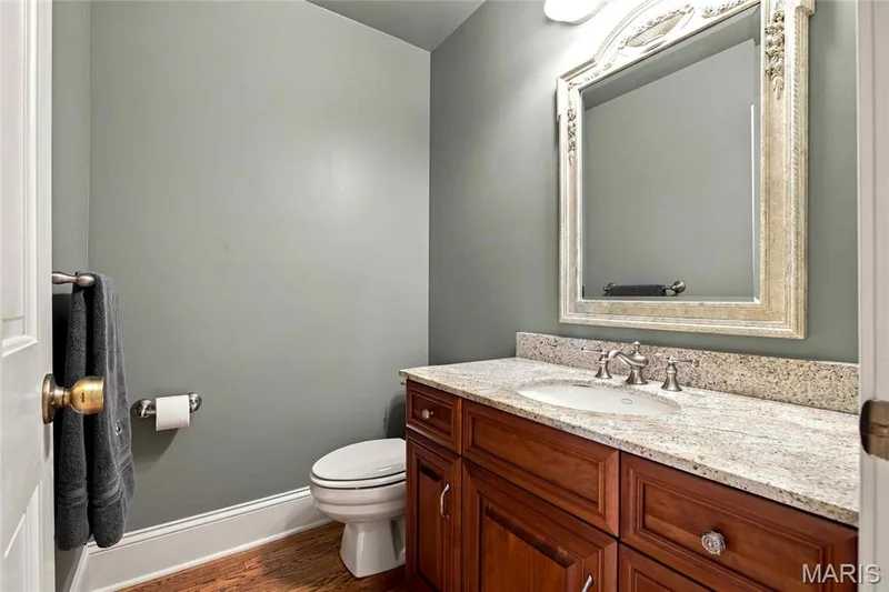1803 Autumn Glen Court, Chesterfield, MO 63017 — listing photo 23 of 56