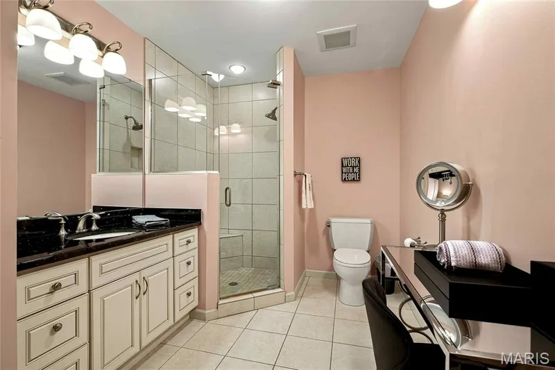 1803 Autumn Glen Court, Chesterfield, MO 63017 — listing photo 33 of 56