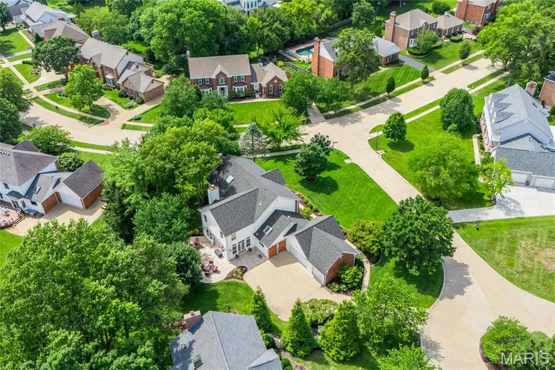 1803 Autumn Glen Court, Chesterfield, MO 63017 — listing photo 49 of 56