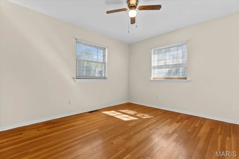 Natural & Overhead Light — 1001 Wilmington Drive, St Charles, MO 63301
