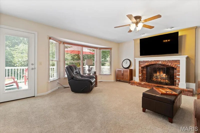 Family Room — 1131 Black Forest Drive, St Charles, MO 63301