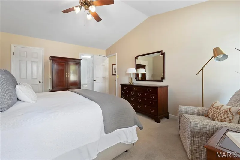 Vaulted Ceiling — 1131 Black Forest Drive, St Charles, MO 63301
