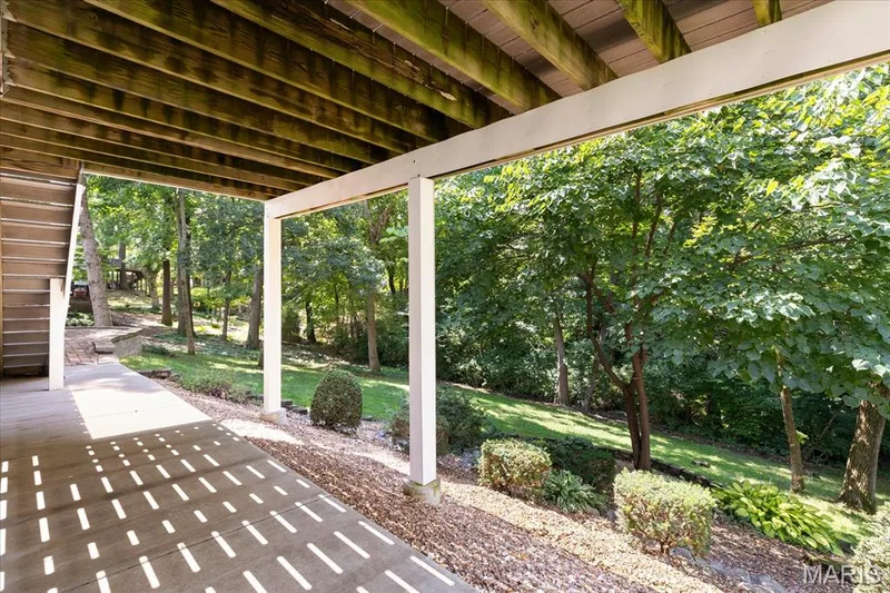 PRIVACY — 1131 Black Forest Drive, St Charles, MO 63301