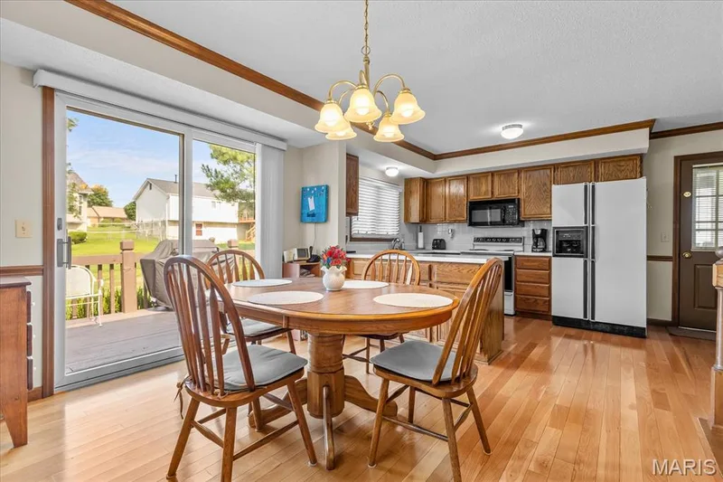 Breakfast Room - Kitchen Combo — 358 Carriage Trail Court, O'Fallon, MO 63368