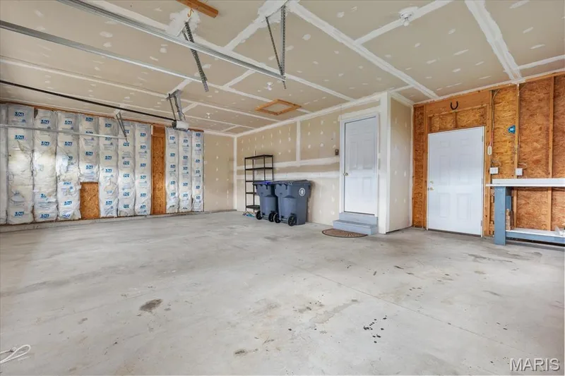 3 Car Garage — 312 Thoreau Boulevard, O'Fallon, MO 63366
