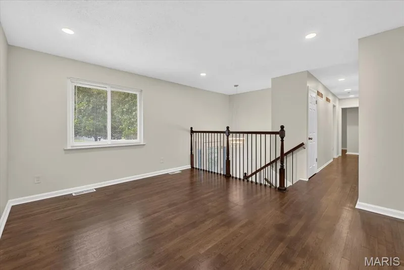2026 Dawson Drive, St Charles, MO 63301 — listing photo 14 of 60