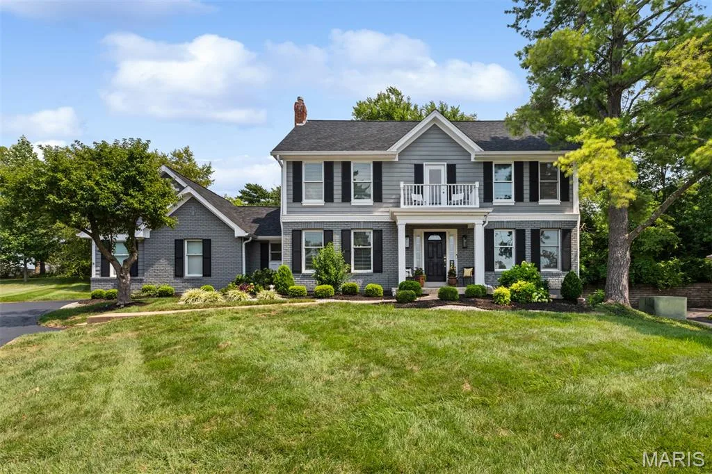 718 Cedar Field Court, Chesterfield, MO 63017 — listing photo 1 of 74