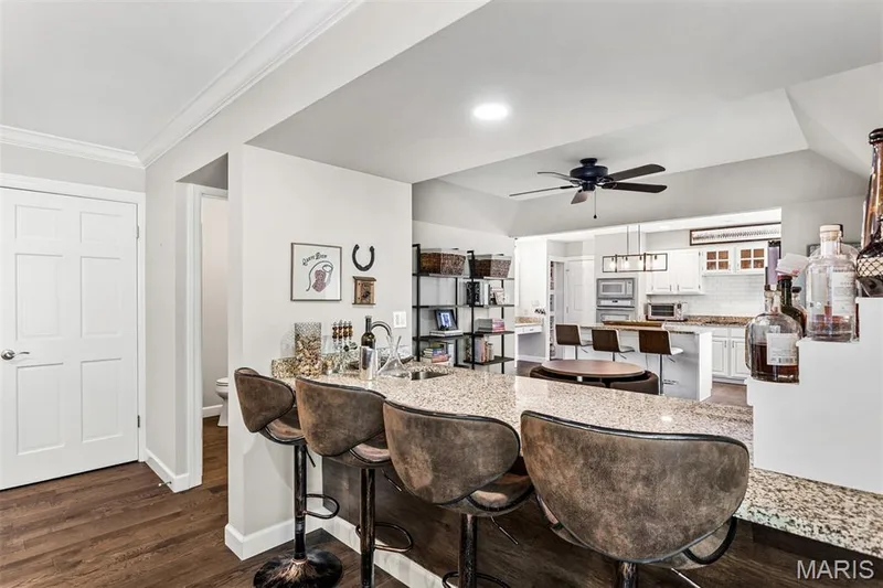 718 Cedar Field Court, Chesterfield, MO 63017 — listing photo 20 of 74