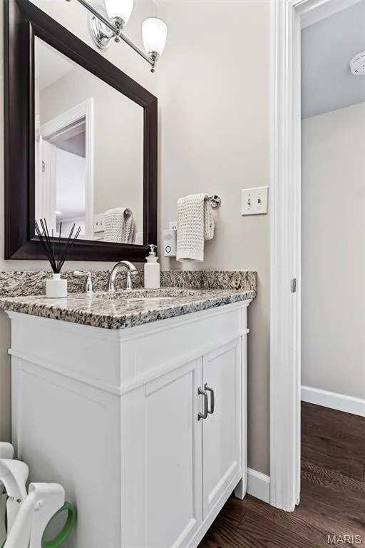 718 Cedar Field Court, Chesterfield, MO 63017 — listing photo 33 of 74