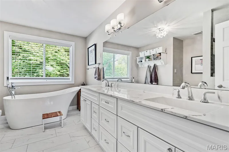 718 Cedar Field Court, Chesterfield, MO 63017 — listing photo 37 of 74