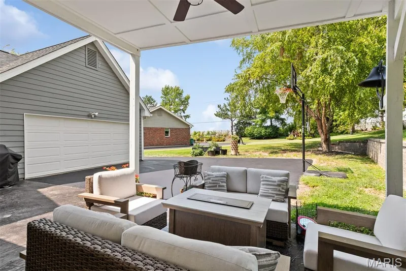 718 Cedar Field Court, Chesterfield, MO 63017 — listing photo 62 of 74