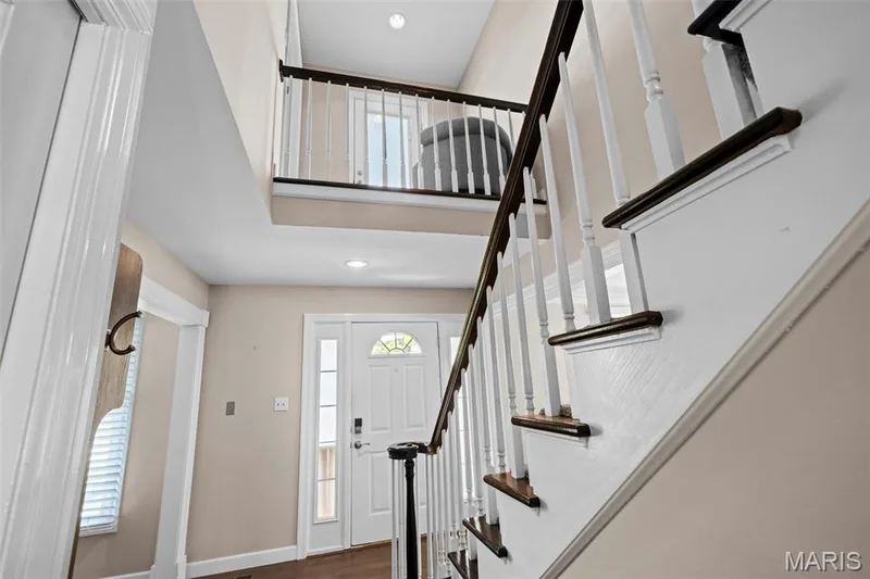 718 Cedar Field Court, Chesterfield, MO 63017 — listing photo 25 of 42