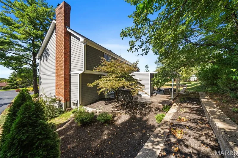 718 Cedar Field Court, Chesterfield, MO 63017 — listing photo 35 of 42