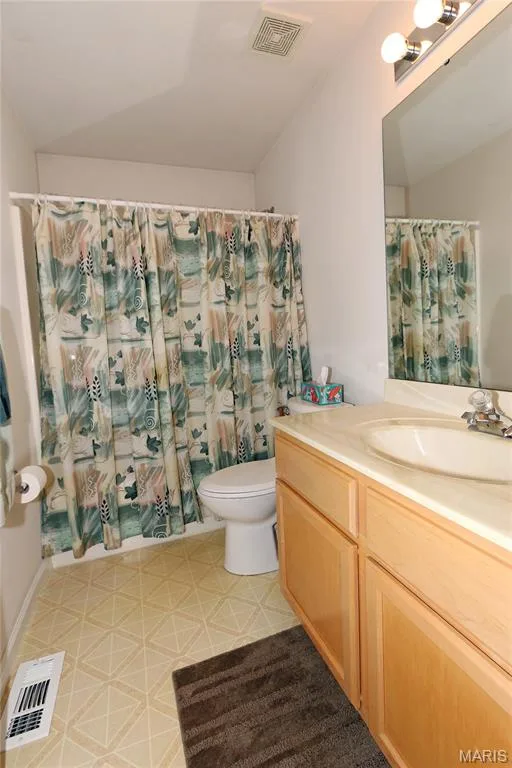 1289 Summergate Parkway #2B, St Peters, MO 63303 — listing photo 17 of 22