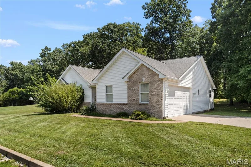 6 Meta Lane, New Melle, MO 63365 — listing photo 6 of 33