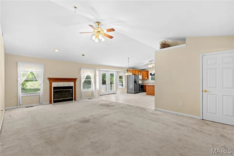 6 Meta Lane, New Melle, MO 63365 — listing photo 9 of 33