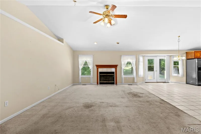 6 Meta Lane, New Melle, MO 63365 — listing photo 10 of 33