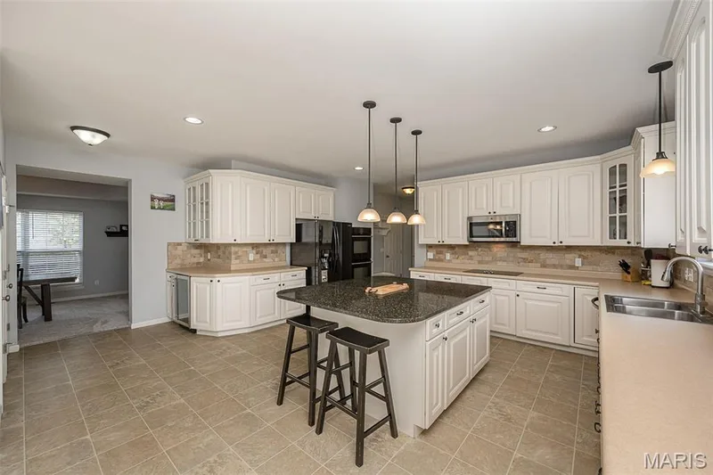 70 Lilac Ridge Court, O'Fallon, MO 63366 — listing photo 17 of 66