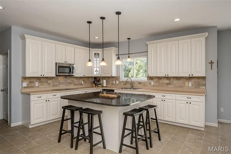 70 Lilac Ridge Court, O'Fallon, MO 63366 — listing photo 18 of 66