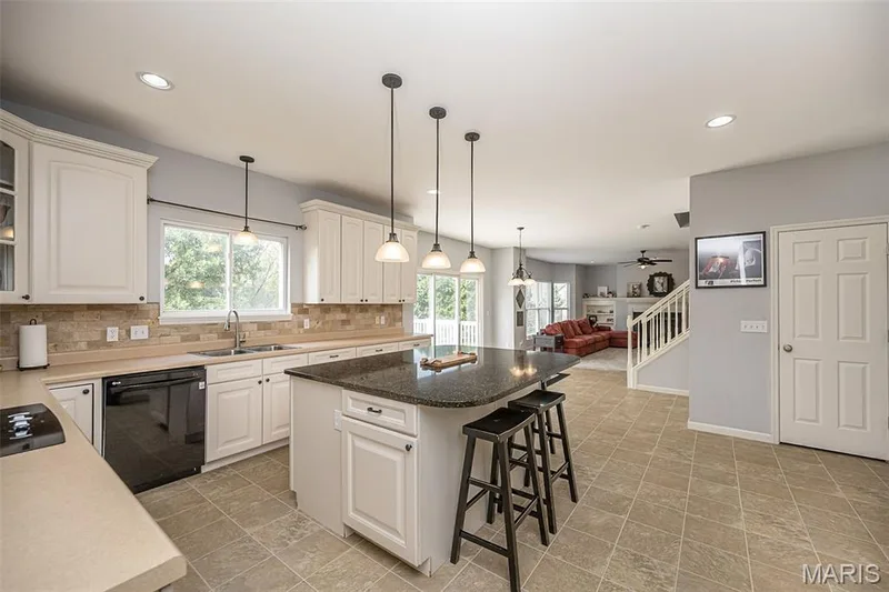 70 Lilac Ridge Court, O'Fallon, MO 63366 — listing photo 21 of 66