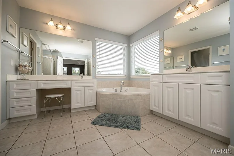 70 Lilac Ridge Court, O'Fallon, MO 63366 — listing photo 31 of 66