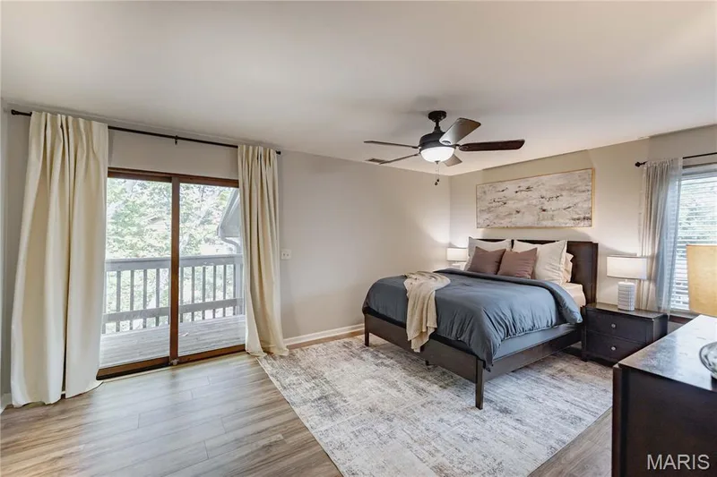 15026 Baxter Village Drive #E, Chesterfield, MO 63017 — listing photo 13 of 24