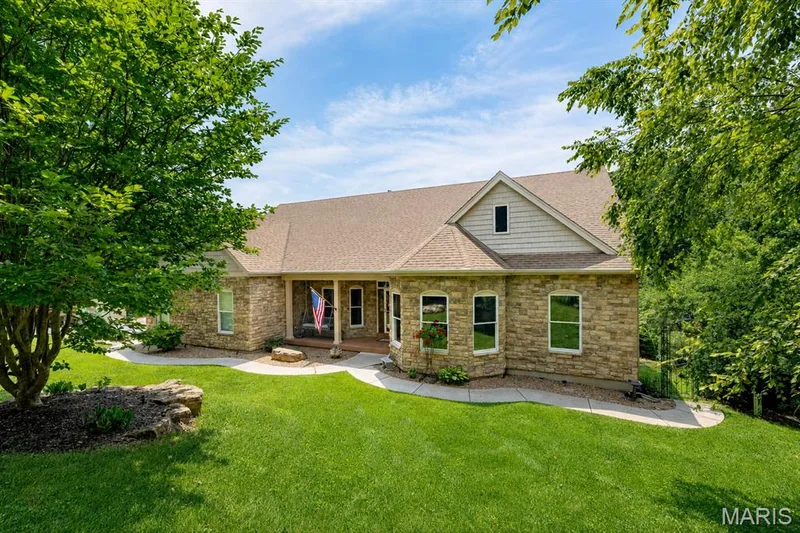 4484 Kingfisher Court, Augusta, MO — listing photo 1