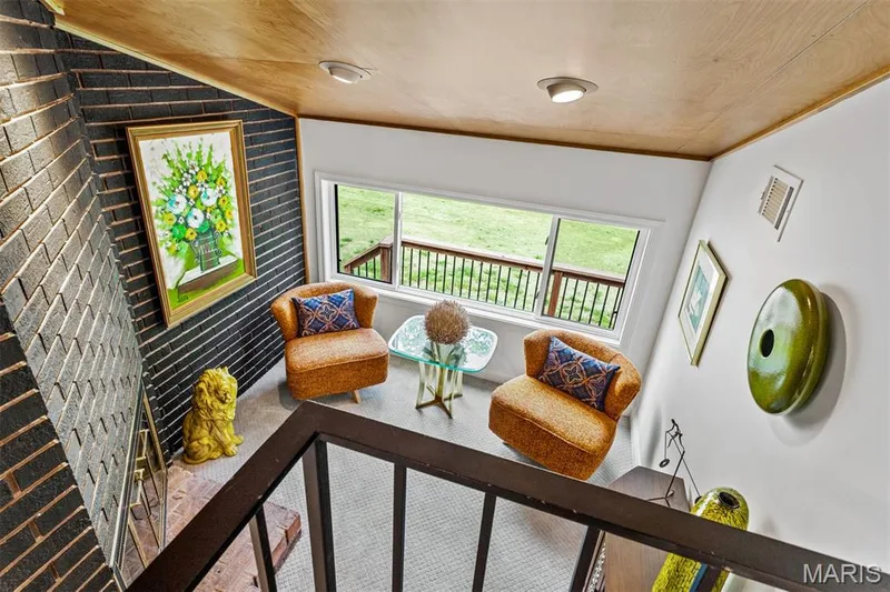 Color me happy, there's room for two — 35 Arrowhead Estates Court, Chesterfield, MO 63017