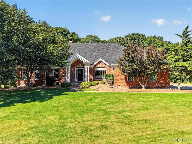 1469 Ridgetree Trails Drive, Ballwin, MO 63021 — listing photo 1 of 42