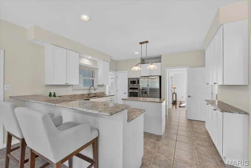 1469 Ridgetree Trails Drive, Ballwin, MO 63021 — listing photo 12 of 42