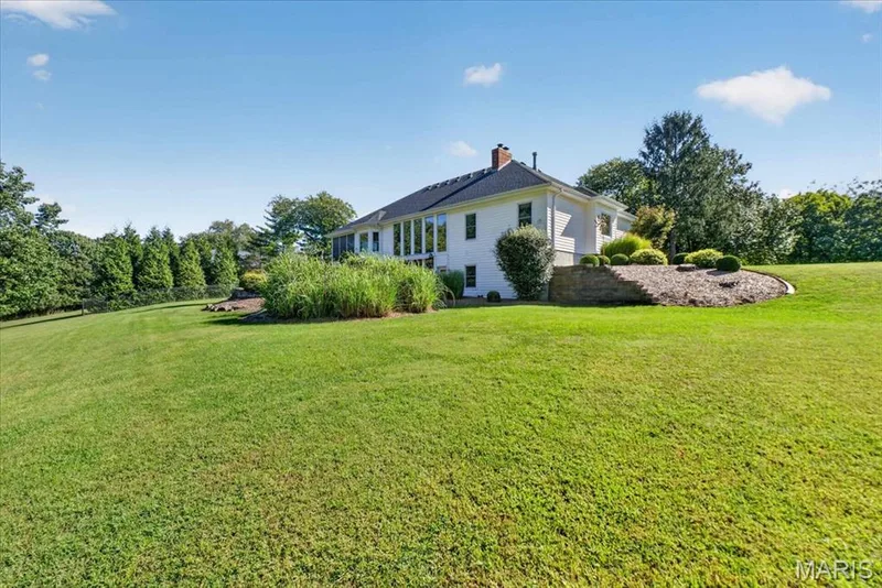 1469 Ridgetree Trails Drive, Ballwin, MO 63021 — listing photo 33 of 42