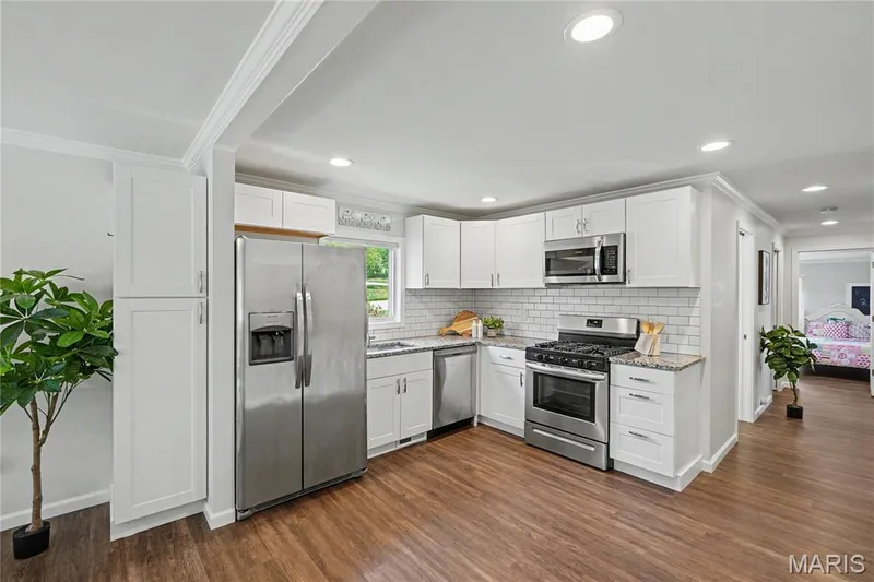 S.S. Appliances — 31 Plackemeier, O'Fallon, MO 63366