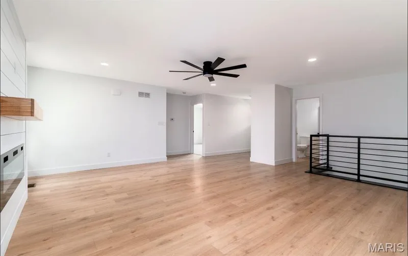 10 Pershing Circle, O'Fallon, MO 63366 — listing photo 16 of 39