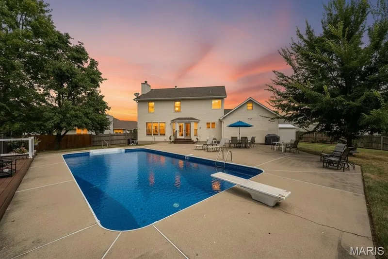3 River Moss Court, St Peters, MO 63376 — listing photo 2 of 41