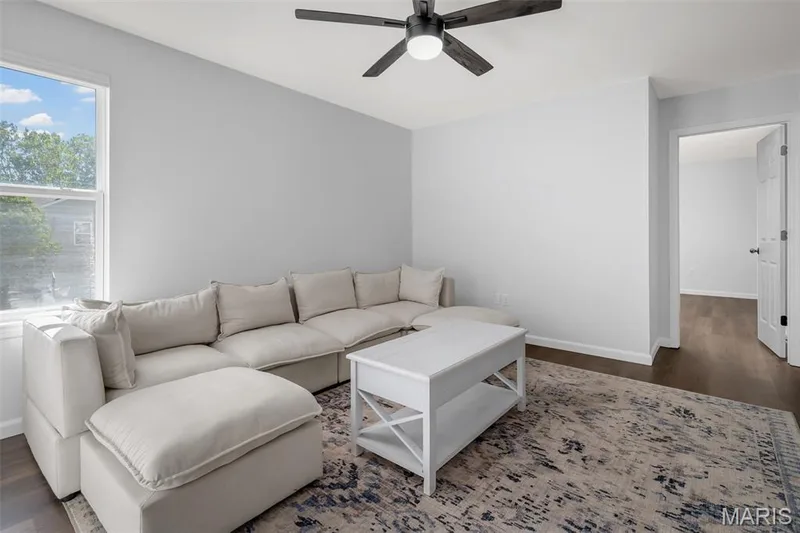 2018 Village Glen Drive, Wentzville, MO 63385 — listing photo 28 of 51