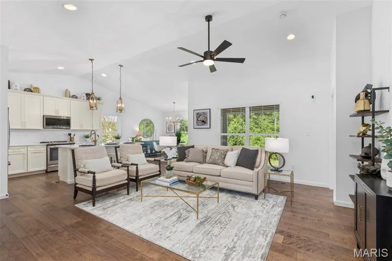 2 Aspen II At Wilmer Crossing, Wentzville, MO 63385 — listing photo 9 of 27