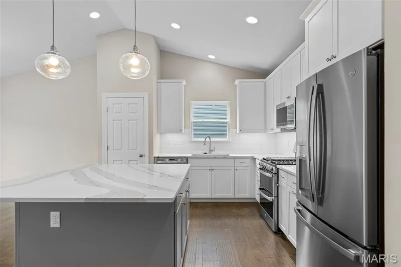 2 Maple at Wilmer Crossing Manors, Wentzville, MO 63385 — listing photo 2 of 24
