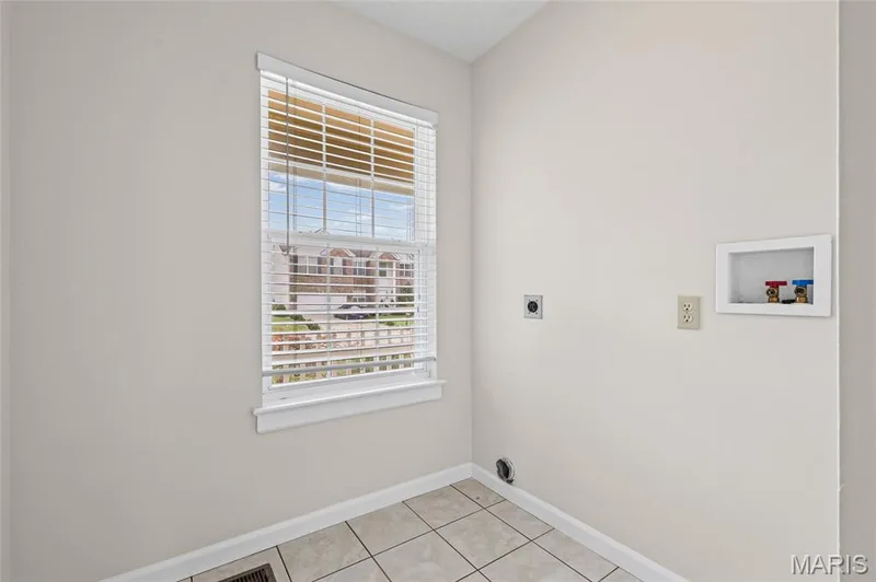 1117 Spring Orchard Drive, O'Fallon, MO 63368 — listing photo 13 of 28