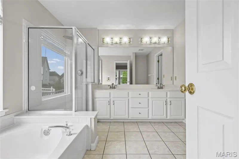 1117 Spring Orchard Drive, O'Fallon, MO 63368 — listing photo 17 of 28